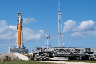 Τυφώνας Ίαν αναβάλει τα σχέδια της NASA