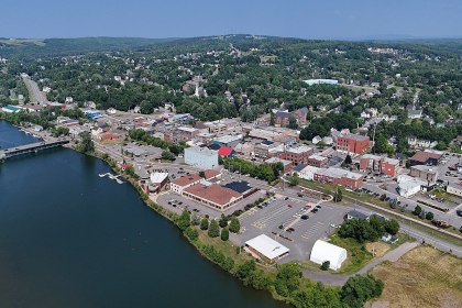 New Glasgow live cam showing real-time city view and weather conditions