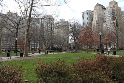 This live HD webcam provides a real-time panorama of Rittenhouse Square Park in Philadelphia, Pennsylvania. Located in the heart of Center City, this famous urban park offers a peaceful green space surrounded by the vibrant city atmosphere. From the live camera view, visitors can see wide lawns, shaded walking paths, and tall trees where locals and tourists gather throughout the day. People often stroll, jog, relax on benches, or meet friends while enjoying one of Philadelphia’s most iconic public spaces. Rittenhouse Square changes character with the seasons, featuring colorful spring blooms, lively summer scenes, golden autumn foliage, and calm winter landscapes. This Philadelphia live cam is also useful for observing real-time weather conditions and daily activity in downtown Pennsylvania. Explore more live webcams across Pennsylvania and the United States to discover cities, parks, and landscapes in real time.
