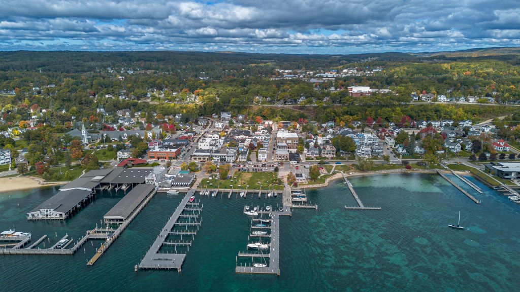 Harbor Springs Live Webcam
