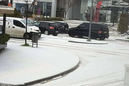 Σφοδρή χαλαζόπτωση στον Πολύγυρο Χαλκιδικής από την κακοκαιρία Erminio