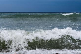 Ισχυροί βόρειοι άνεμοι στο Αιγαίο με έντονο κυματισμό και δύσκολες θαλάσσιες συνθήκες