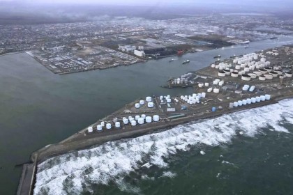 Καρέ από τη στιγμή του ισχυρού σεισμού στην Ιαπωνία με έντονες δονήσεις σε κτίρια